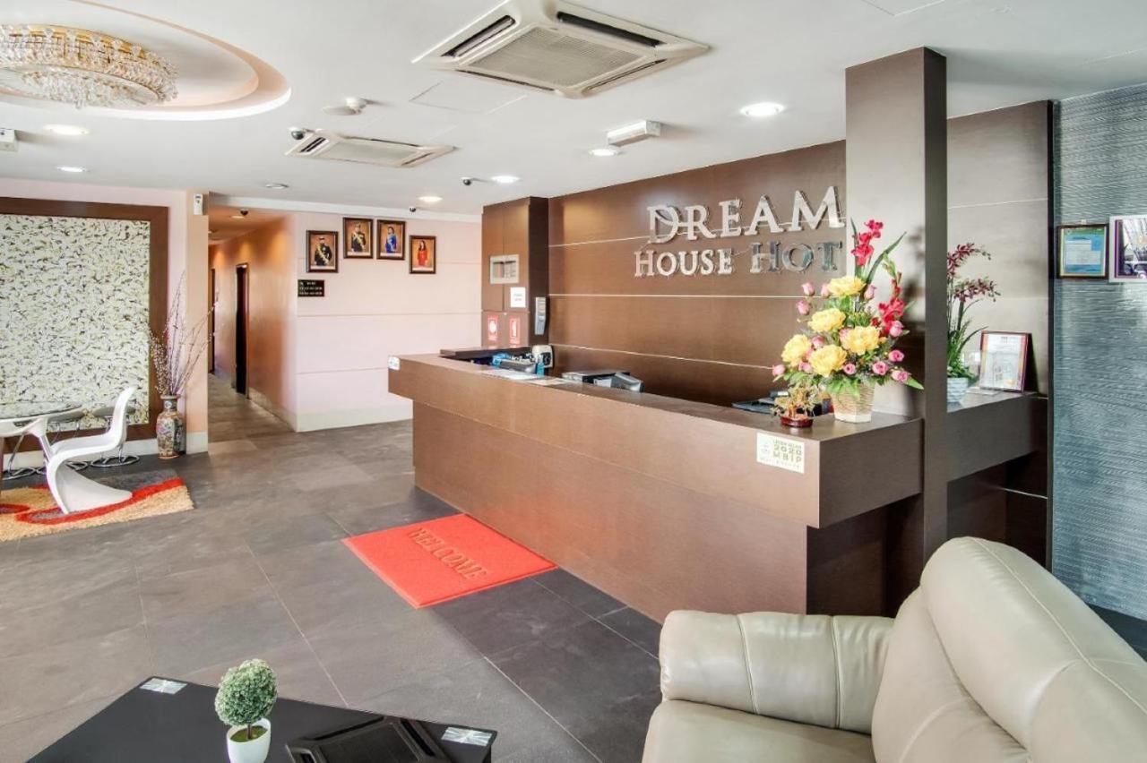 סקודאי Dream House Hotel מראה חיצוני תמונה
